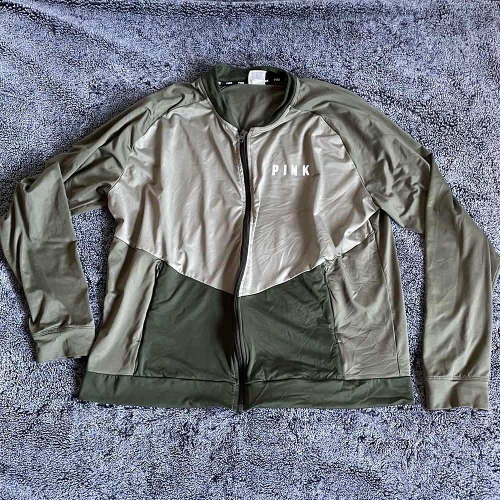 Pink/ Victoria’s Secrets Zip Up